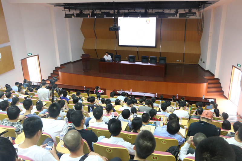 5a4347cc169c4.jpg